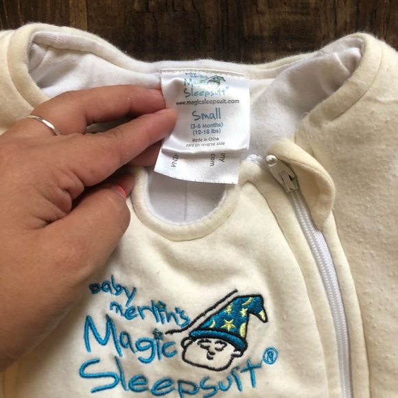 Magic Merlin’s Sleepsuit - Picture 2 of 2